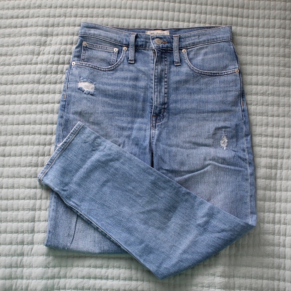 Madewell Denim - Light Wash Slightly Distressed High-Rise Calssic Straight Jeans
